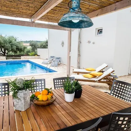 Villa Diktina With Private Pool Sea View *